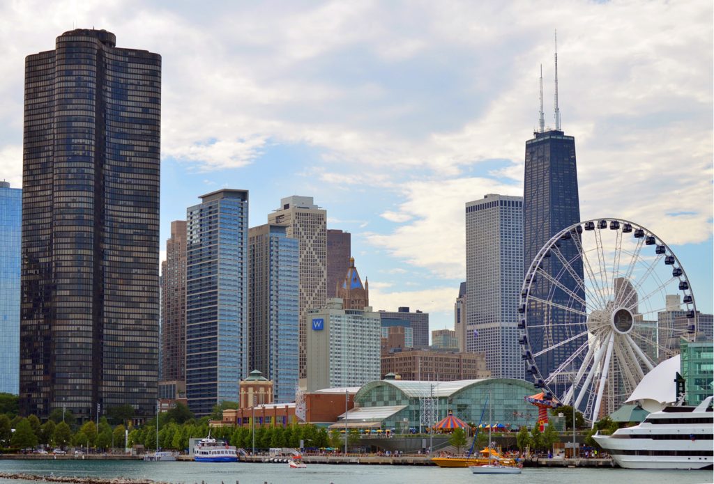 Chicago Lakefront/Navy Pier and downtown skyline