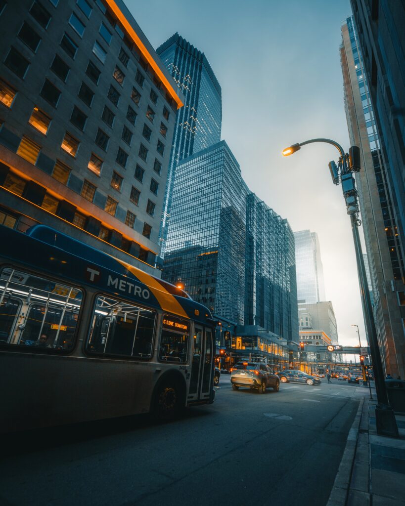 Image of T Metro bus in Minneapolis