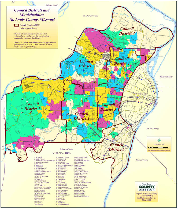 map of st. louis county with 7 council districts labeled